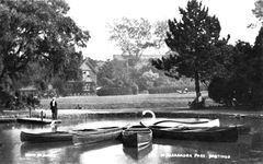 Alexandra-Park-boating-lake.-1930.